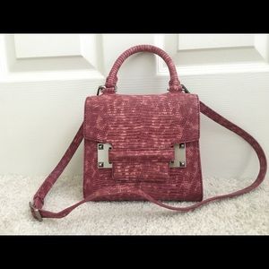 Decke dark strawberry  base dote bag